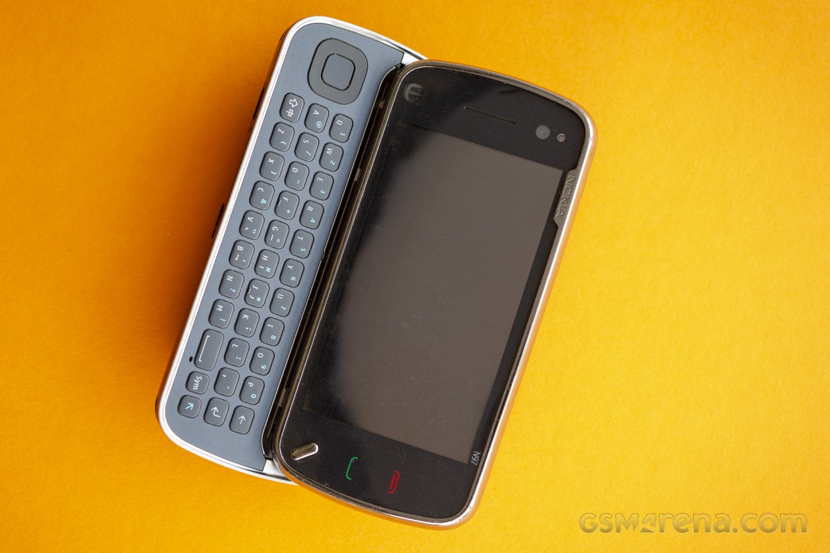 Flashback: Nokia N97 was an ''iPhone killer'' that helped kill Nokia instead