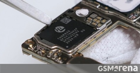 Un démontage du Huawei Mate 40 RS révèle une puce de mémoire interne  ultra-rapide -  News