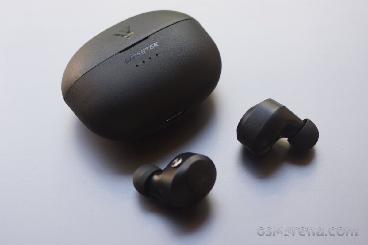 levis earphones wireless price