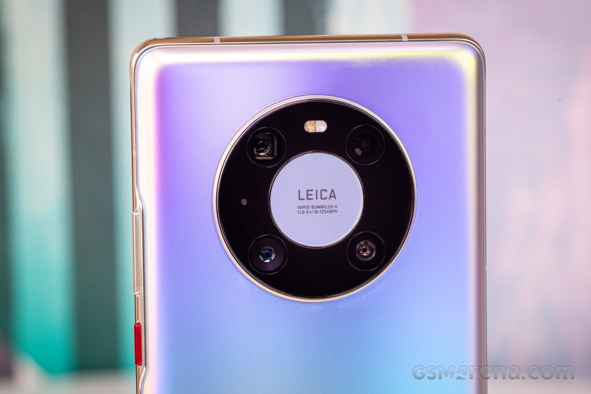 phones with leica optics