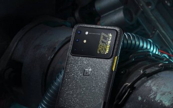 OnePlus 8T Cyberpunk 2077 teardown video shows how the sandstone back was created