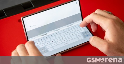 Galaxy Z Fold3 sẽ là điện thoại đầu tiên của Samsung có camera dưới màn hình, báo cáo giải thích cách thực hiện