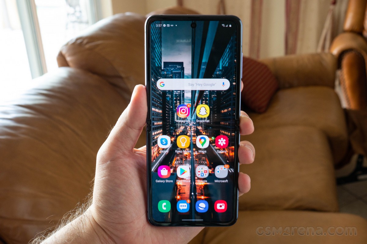 samsung galaxy z flip android 11
