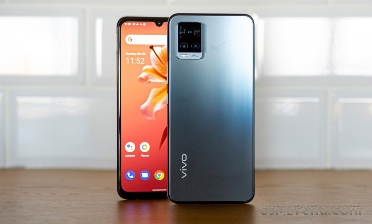 vivo V20 (launched in October 2020)