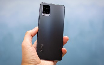 vivo V20 2021 goes on sale in India without an official announcement