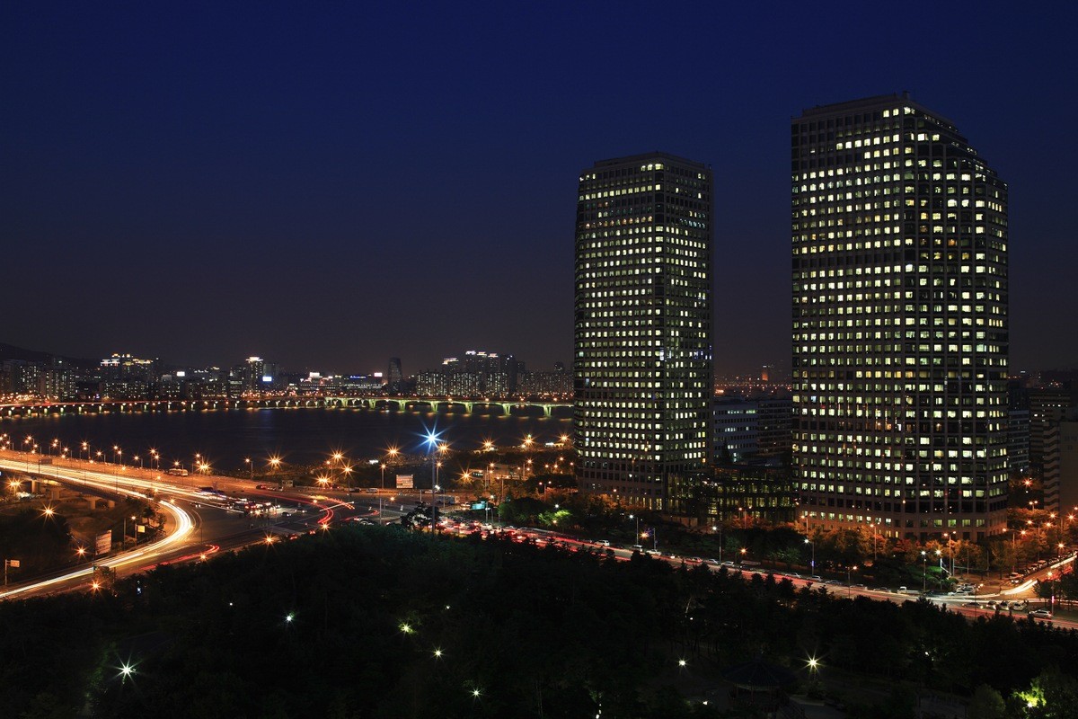 LG Twin Towers HQ in Seoul, South Korea