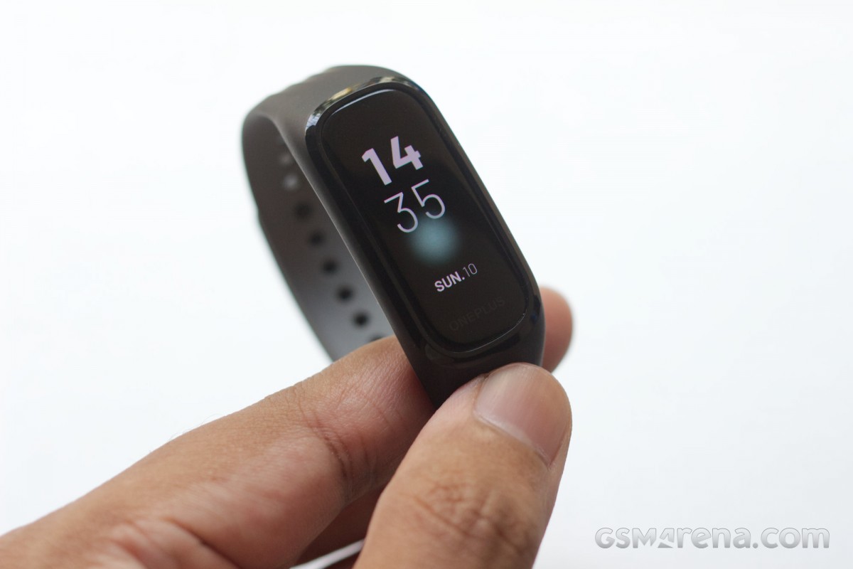 Oneplus 7 fitness band sale