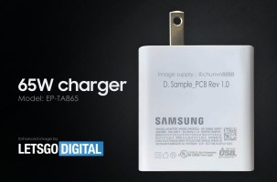 65W USB-C charger for Samsung photographed