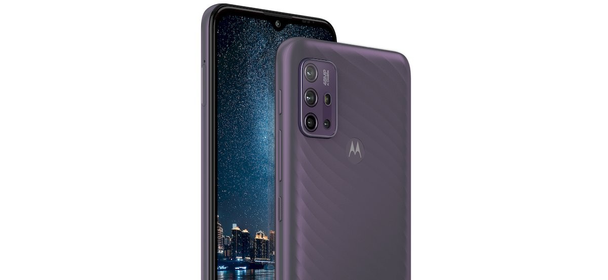 Hot take: Motorola Moto G30 and G10