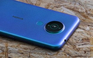 Nokia 1.4: 8 MP main + 2 MP macro cameras (and fingerprint reader)