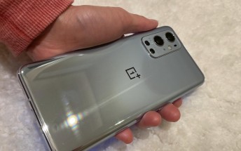 OnePlus 9 Pro leaks in hands-on images