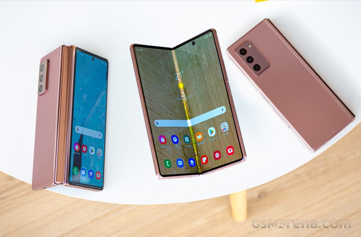 Samsung to develop folding displays for Google, Oppo, and Xiaomi