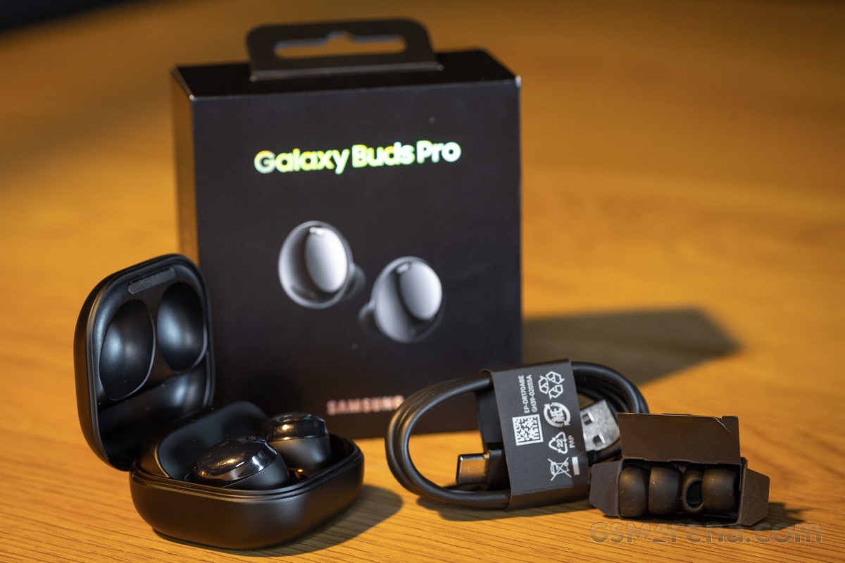 耳に合わないので出品致しますGalaxy buds pro