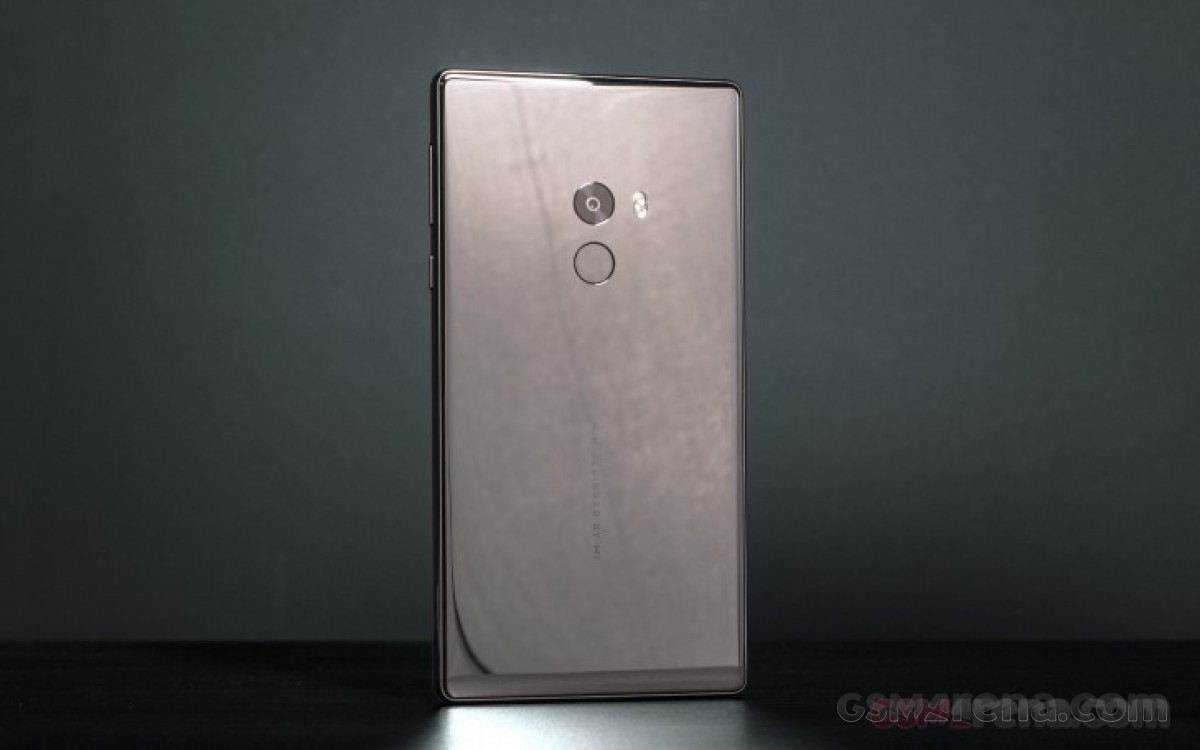 Flashback: Xiaomi Mi Mix made jaws drop with its near bezel-less design