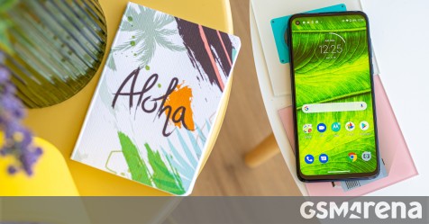 Motorola Moto G8 and G8 Power have started receiving Android 11 stable update