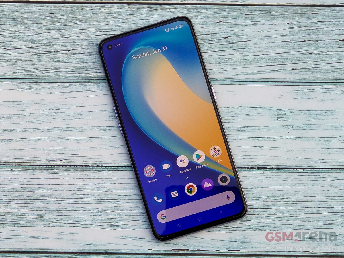 realme x7 pro curved display