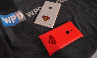 Nokia Lumia 925 Man of Steel limited edition (available only in China, 925 units made)