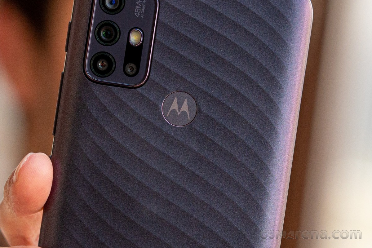 Moto G60 e G40 Fusion chegarão com telas de 120 Hz e 6.000 células mAh