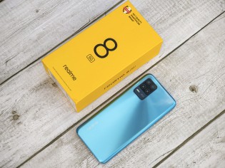 The Realme 8 5G arrives at the office - an affordable phone that loves 5G above all else