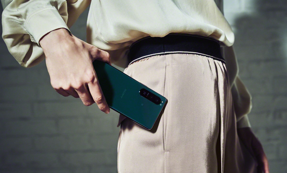Sony Xperia 1 III and 5 III announced with revolutionary cameras