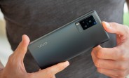 vivo takes the smartphone market  lead in China in week 11