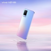 vivo V21 5G in Sunset Dazzle color