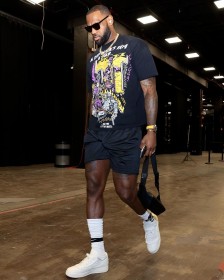 LeBron James wearing Beats Studio Buds