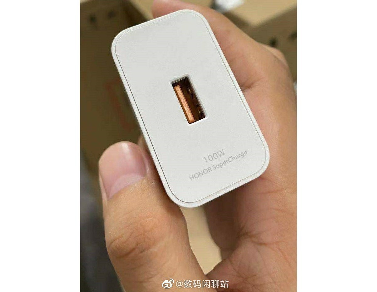 100W charger for the upcoming Honor 50 series gets pictured