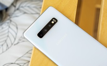 Samsung Galaxy S10 series receives May security patch