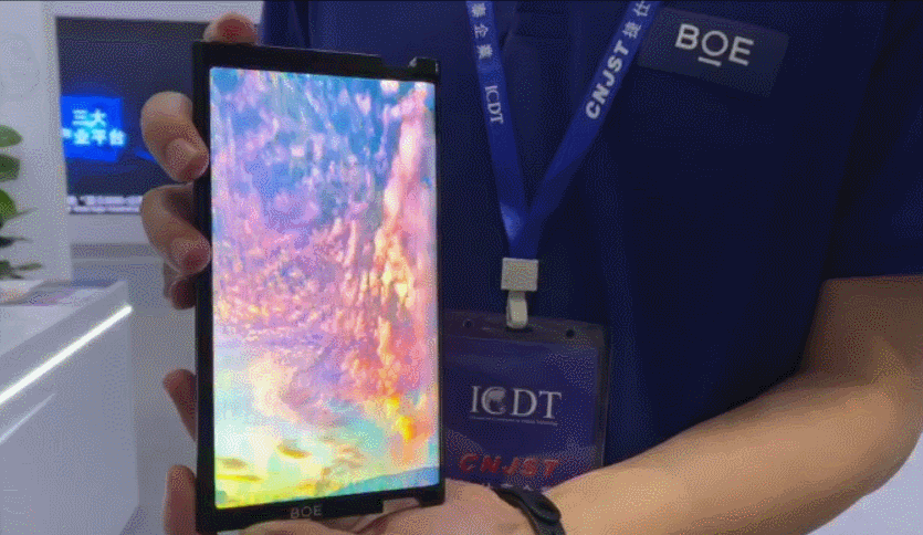 BOE demonstrates its sliding OLED display at ICDT conference 