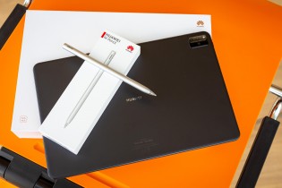 Huawei's M-Pencil and Smart Magnetic Keyboard