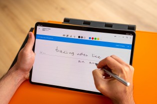Using both accessories with the MatePad Pro