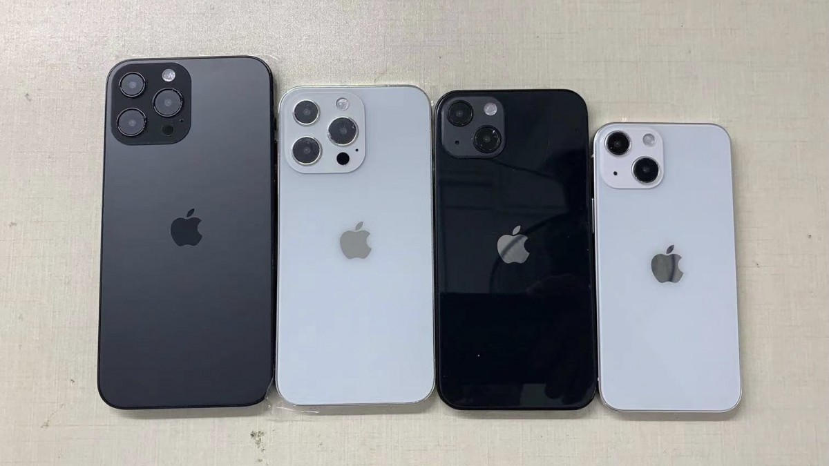  iPhone 13 Pro Max, 13 Pro, vanilla 13 and 13 mini