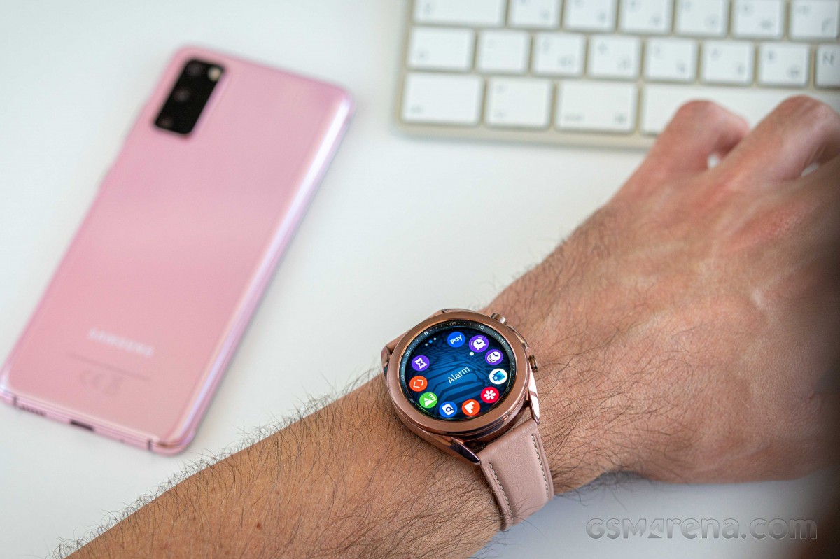 Samsung certifies two Galaxy Watch4 devices, will ship without adapter