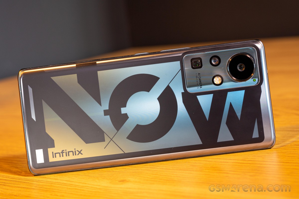 Testing the Infinix Concept Phone 2021 and its 160W Ultra Fast Charge system