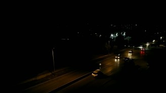 Low-light video sample frame grabs: Nokia 808 PureView - Nokia 808 PureView vs. Xiaomi Mi 11 Ultra