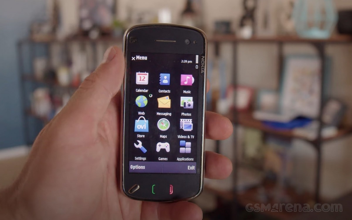 Flashback video: the Nokia N97 tried to kill the iPhone, it helped up killing Nokia instead