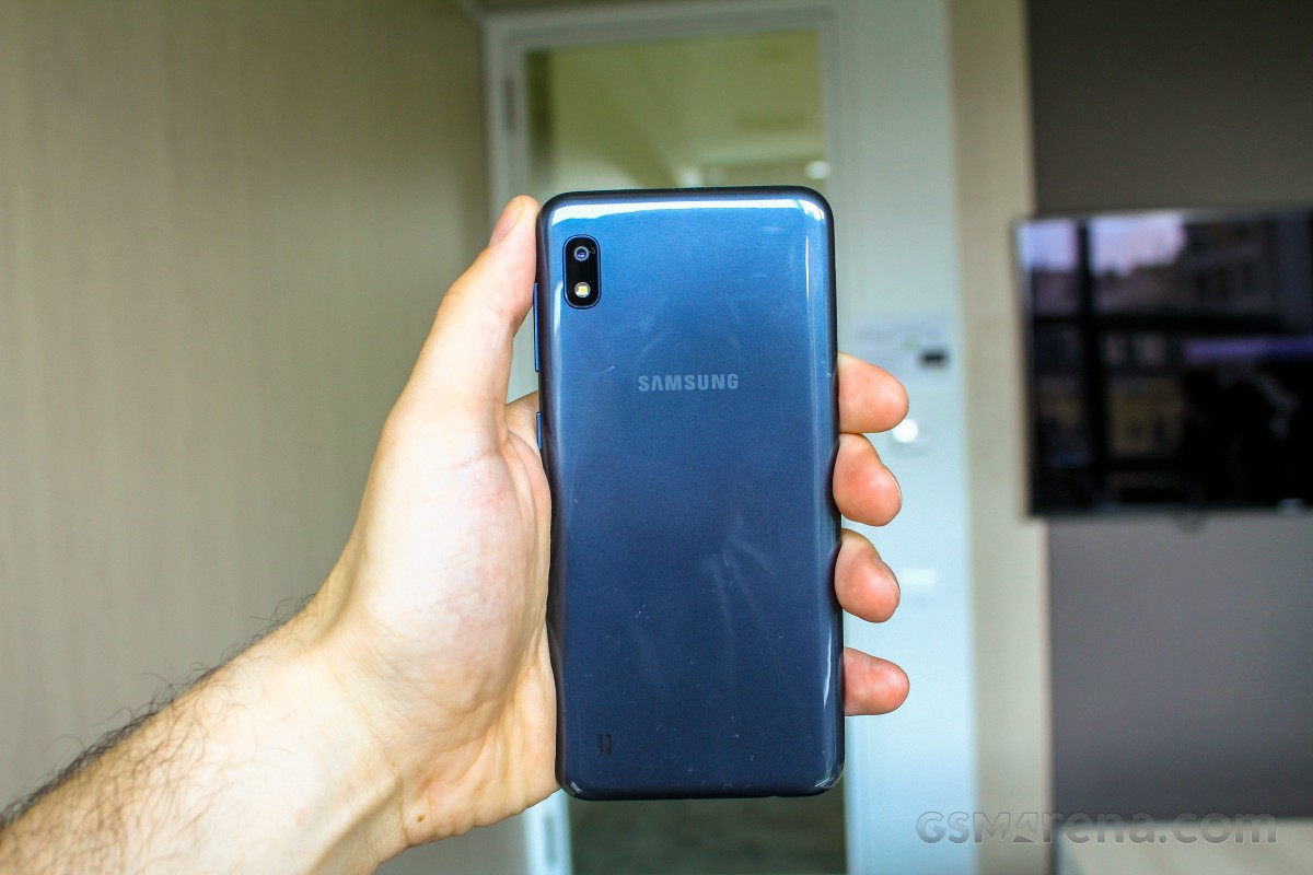 Le Samsung Galaxy A10 Obtient La Mise À Jour Android 11 En Inde