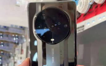 Top-tier Honor Magic3 leaks in alleged image with five cameras