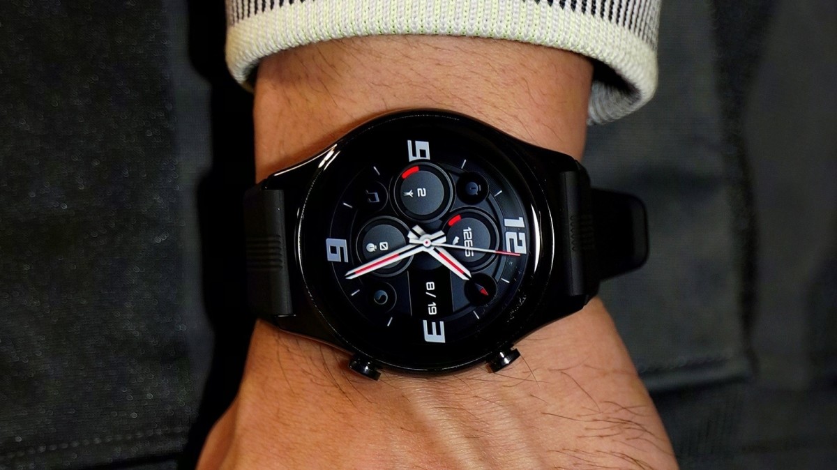 Honor Watch GS 3 appears in official live images confirming key features
