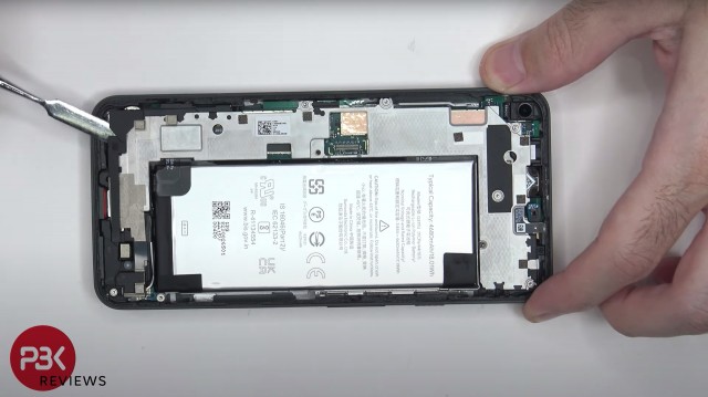 Google Pixel 5a 5G disassembly confirms it’s not the most easily repairable phone