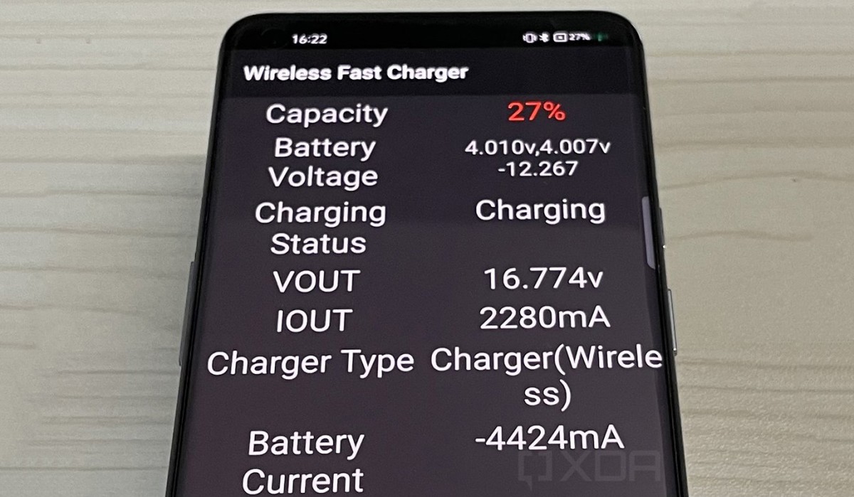 Realme MagDart magnetic charging shown in video