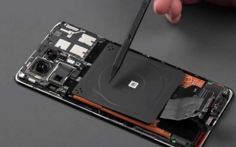 Xiaomi Mix 4 torn down on video