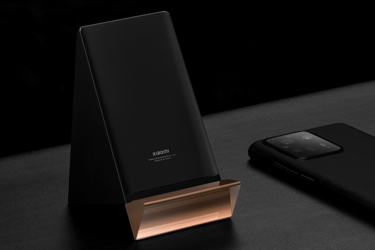 Xiaomi unveils a new 100W wireless charging stand for just under $100