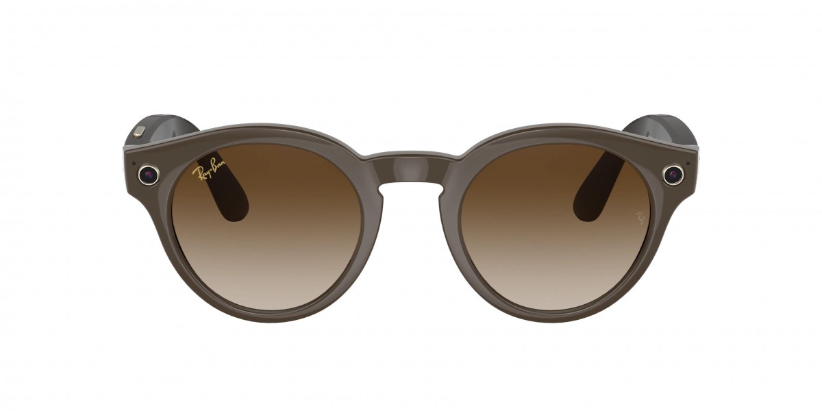 Les Ray-Ban Stories sont des Wayfarers intelligents pour Facebook