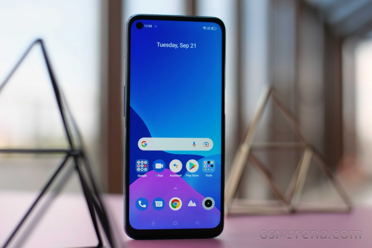 Realmy 8S5G está disponible para revisión