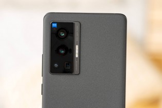 The vivo X70 Pro (global) camera uses a custom IMX766V sensor and ZEISS Tanti-reflective coating