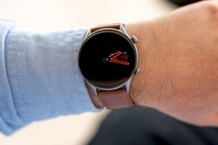 Watch faces and their AOD versions
