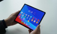 Realme GT 2 Fold sketches suggest a reverse inward hinge on the right
