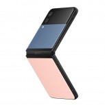 Quatre des 49 combinaisons de couleurs possibles pour le Galaxy Z Flip3 Bespoke Edition